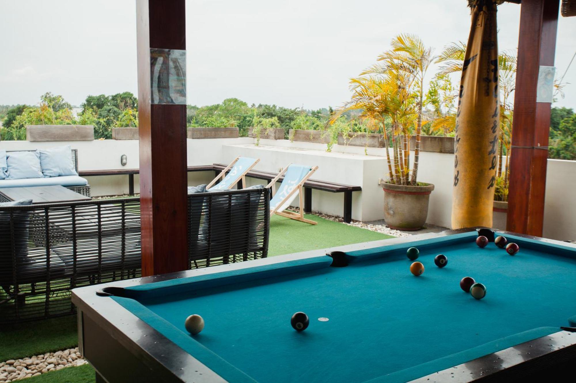 Swell Hotel, Pool Bar & Restaurant Tanah Lot  Luaran gambar