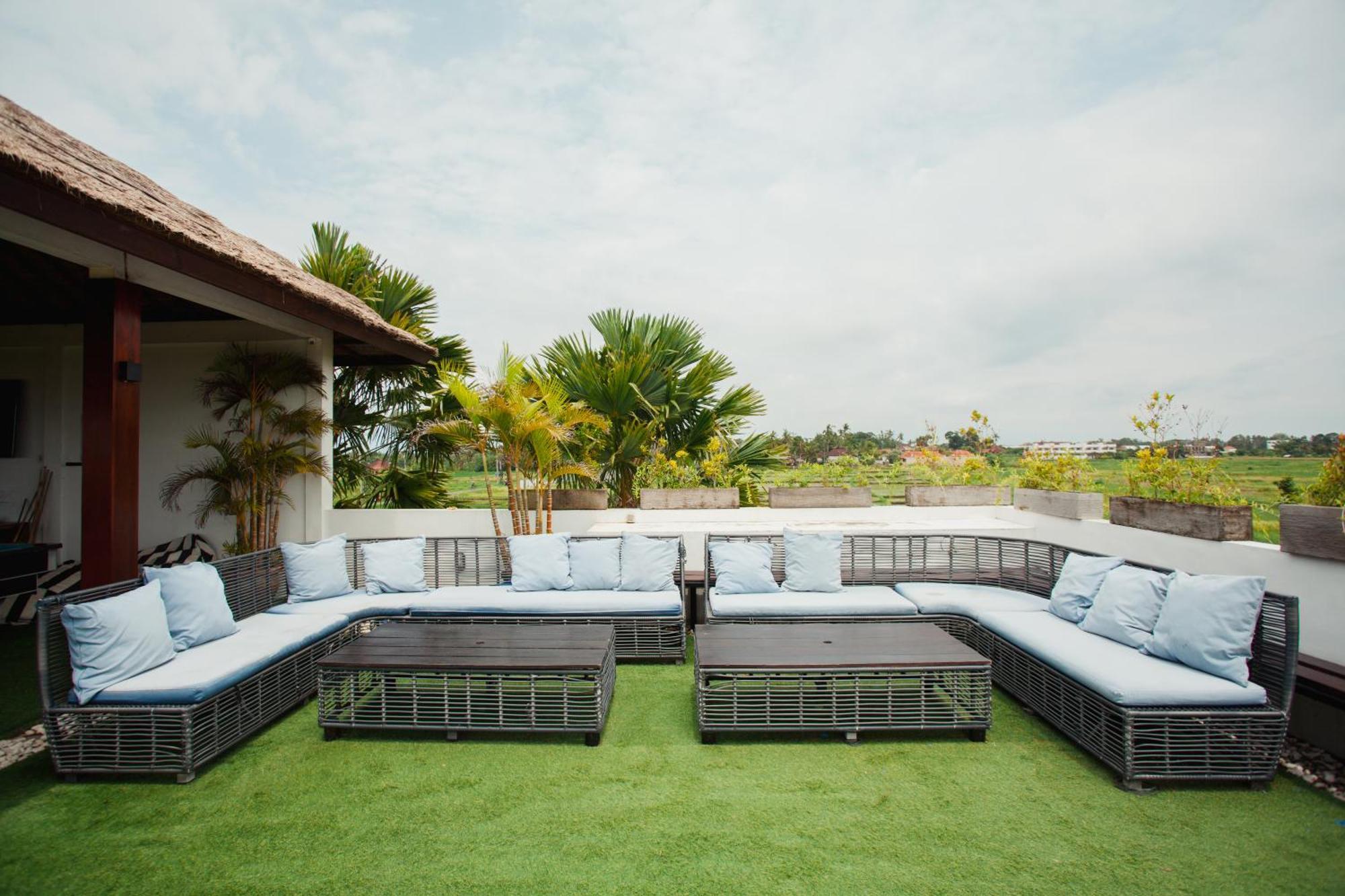 Swell Hotel, Pool Bar & Restaurant Tanah Lot  Luaran gambar